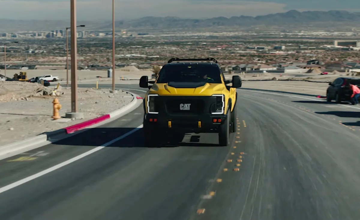 Caterpillar'dan Sürpriz Konsept: Cat Truck Piyasaya Çıkıyor mu?