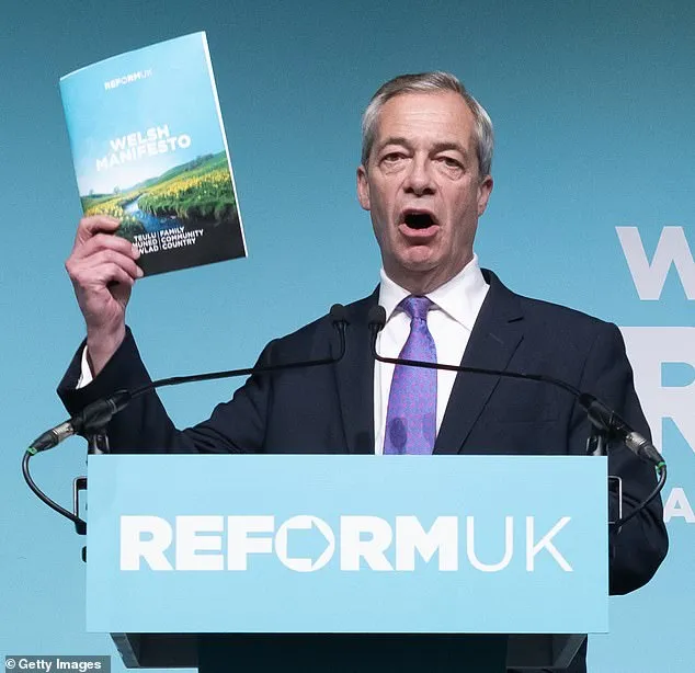 Reform UK, 2025'te Siyasi Bağışlarda Lider Oldu: 18 Milyon Pound Aşıldı