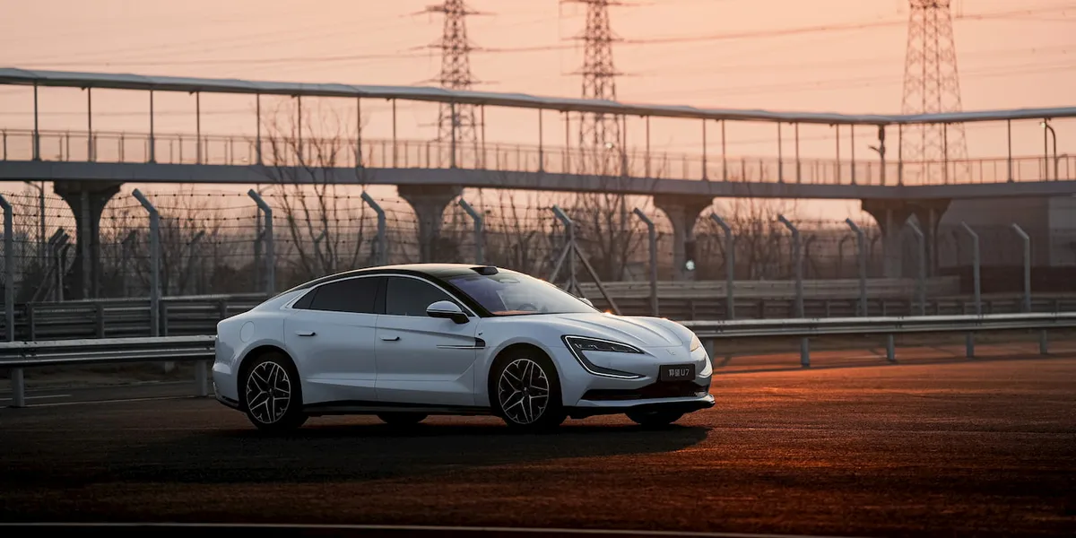 BYD Blade Batarya 2.0 Tanıtıldı: 1000 Km Menzil ve 10 Dakikada Şarj!