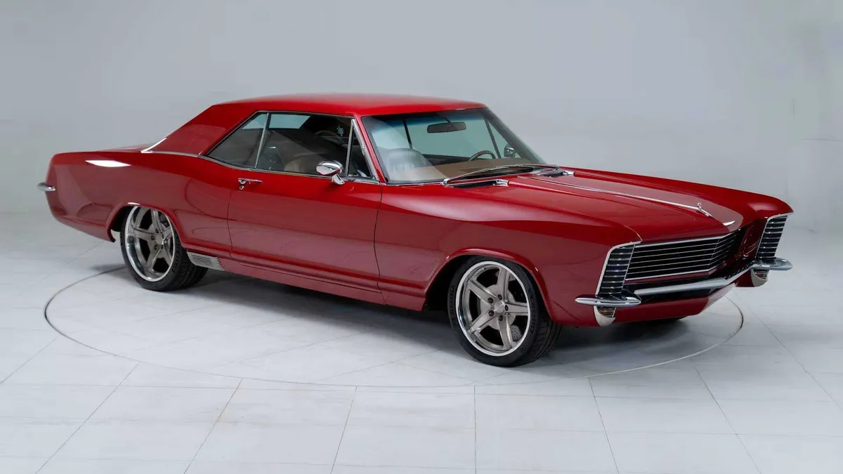 1.25 Milyon Dolarlık Restomod: 1965 Buick Riviera Yeniden Doğdu