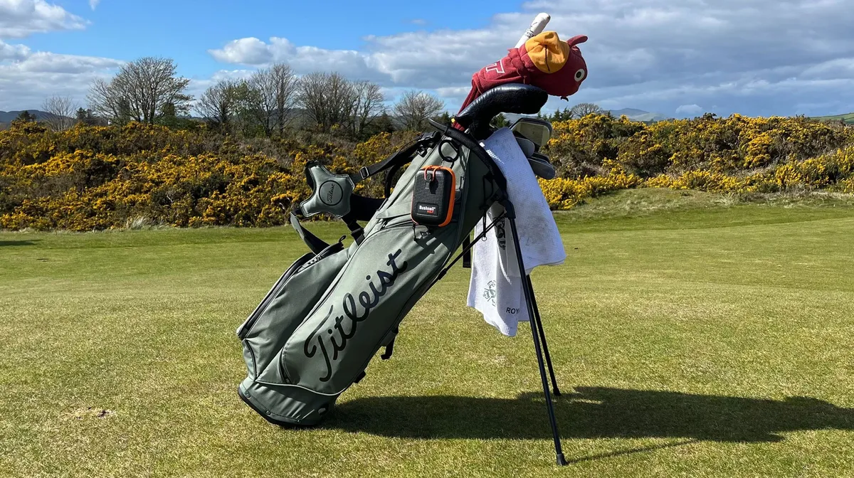 Titleist Players S4 StaDry 2026 Golf Çantası: Yağmur Altında Bile Üstün Performans