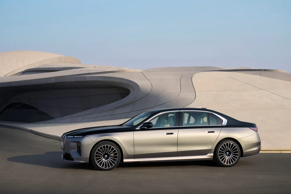 2027 BMW 7 Serisi'nin Yepyeni Tasarımı ve Yenilikleri Göz Kamaştırıyor