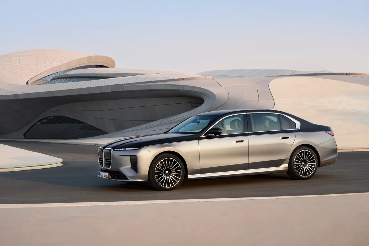 2027 BMW 7 Serisi'nin Yepyeni Tasarımı ve Yenilikleri Göz Kamaştırıyor