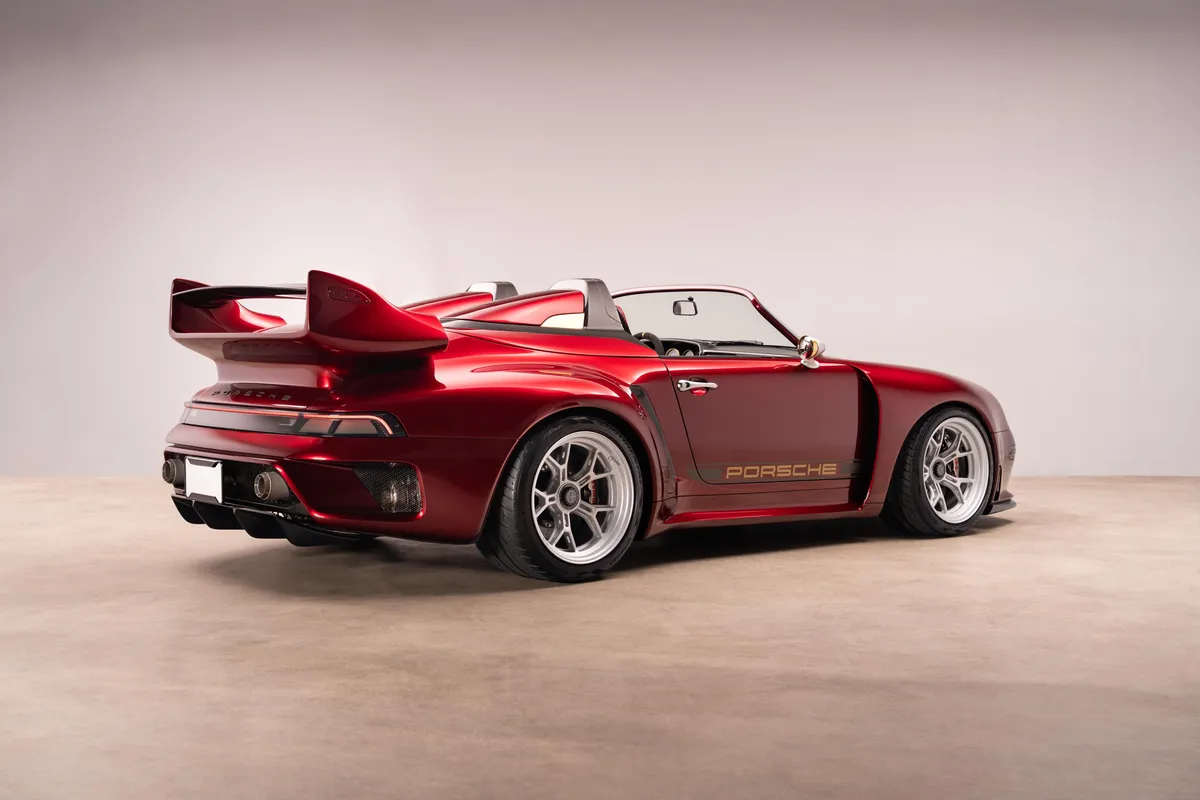 Gunther Werks'ten Porsche 911 Turbo Speedster: Nostalji ve Performansın Buluşması