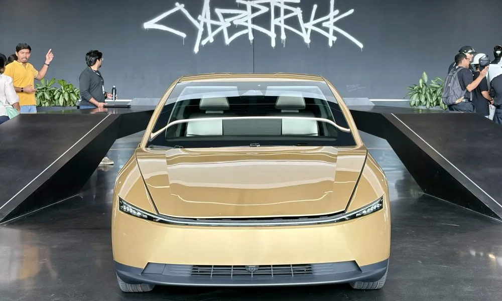 Tesla Cybercab Üretime Başlıyor: Yenilikçi Tasarım ve Seri Üretim Detayları