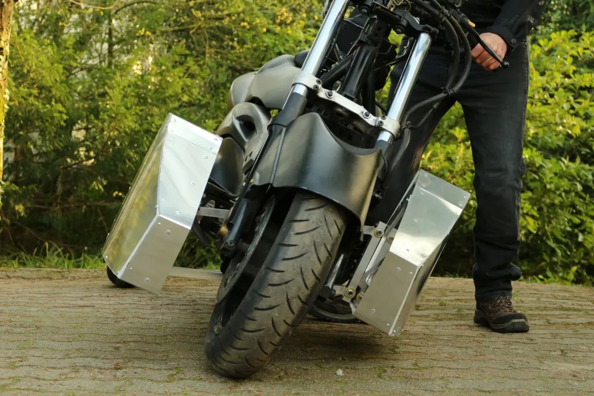 Kairos EV: Motosiklet Güvenliğini Yeniden Tanımlayan Üç Tekerlekli Elektrikli Araç