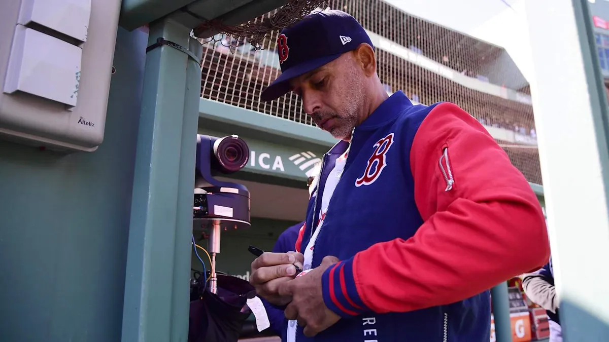Alex Cora'nın Görevden Alınması: Boston Red Sox'ta Yeni Dönem Başlıyor Mu?