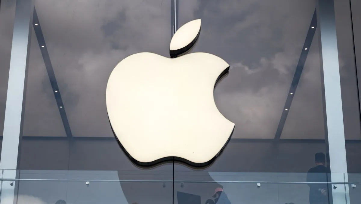 Tim Cook Geri Çekiliyor: Apple'ın Yeni CEO'su John Ternus ve Gelecek Vizyonu
