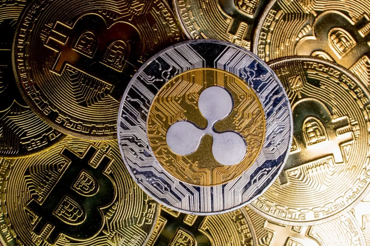 5.000 Dolar Yatırımla XRP mi, Bitcoin mi Daha Çok Kazandırır? Detaylı Analiz