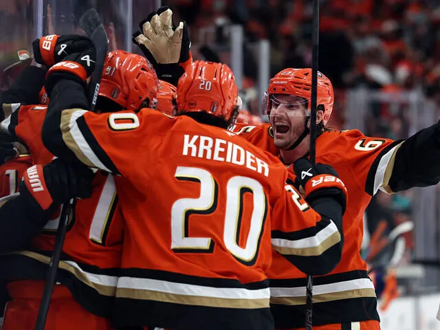 Anaheim Ducks, Edmonton Oilers'ı Eleme Serisinde Devirerek Tur Atladi