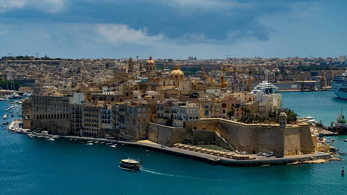 Malta'da Turizm Yoğunluğu Tartışması: Yerel Halk İkiye Bölündü