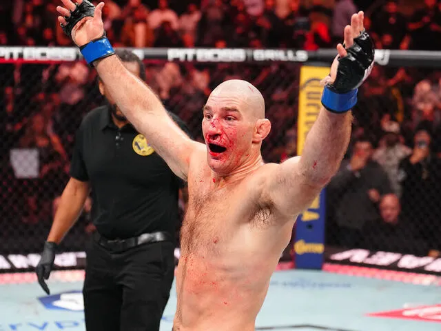 Sean Strickland'dan Tarihi Zafer: Khamzat Chimaev'i Yenerek UFC Orta Sıklet Şampiyonu Oldu!