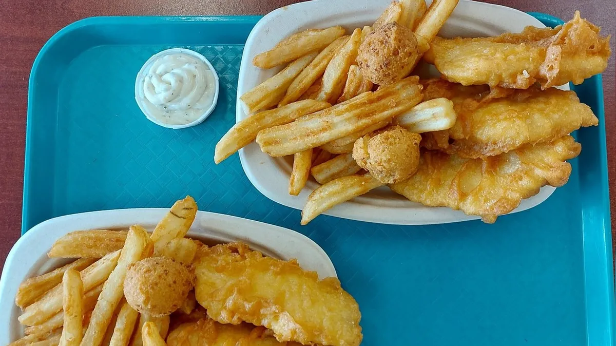 Arthur Treacher's: The '70s Seafood Chain's Nostalgic Comeback in Ohio