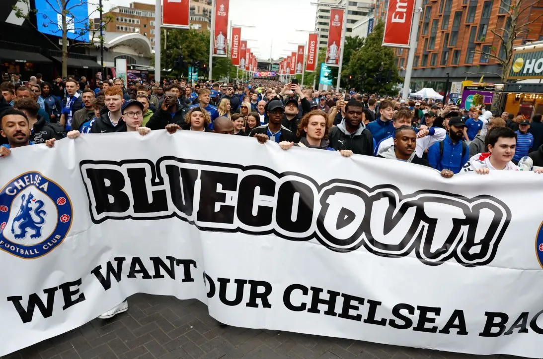 Chelsea'nin Yeni Dönemi: Umutsuzluk ve Belirsizlik Sürerken Taraftarlar Tepkili
