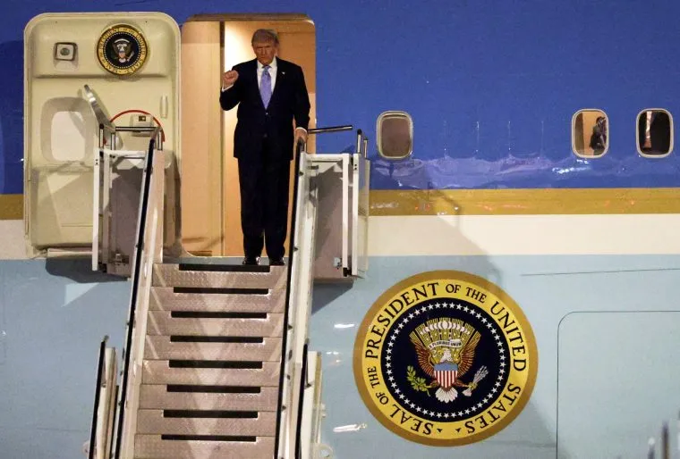 Trump'ın Çin Ziyareti ve Tayvan Politikası: Belirsizlikler ve Etkileri