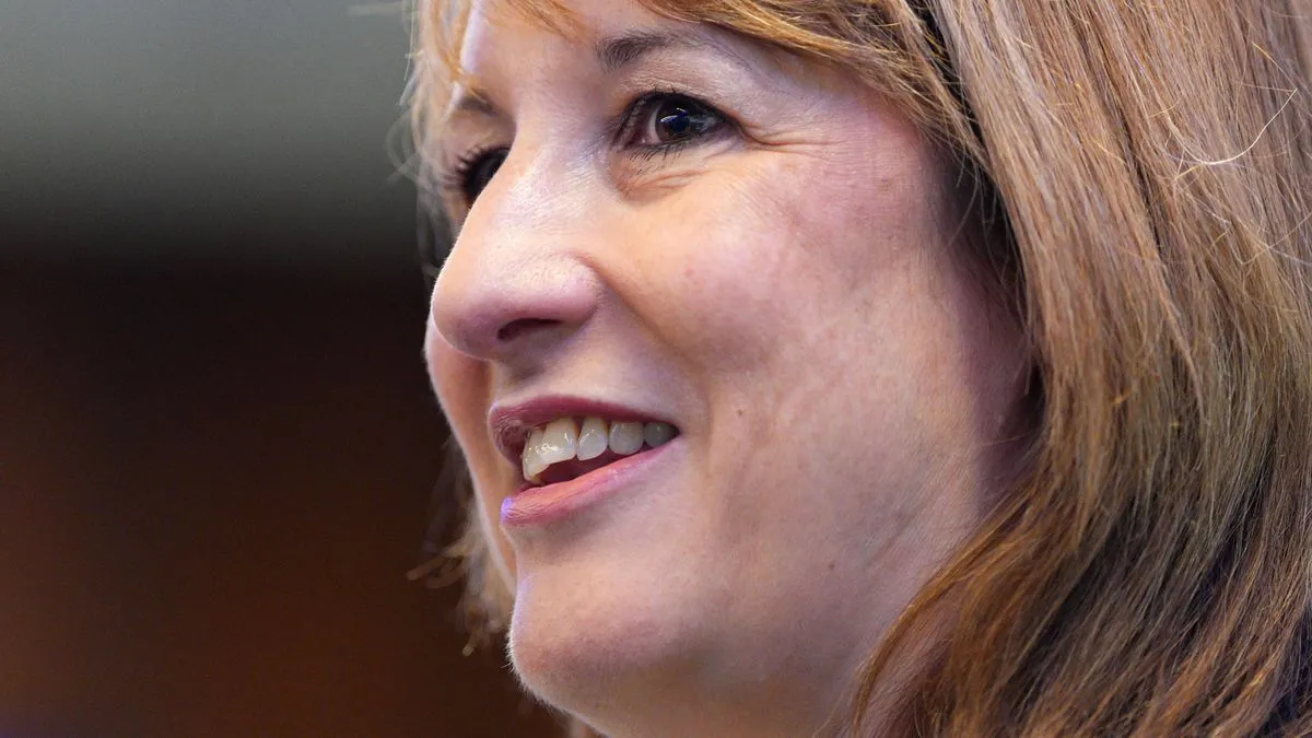 Rachel Reeves, İşçi Partisi'nin Ekonomik Planına Güveniyor: KDV İndirimi Müjdesi