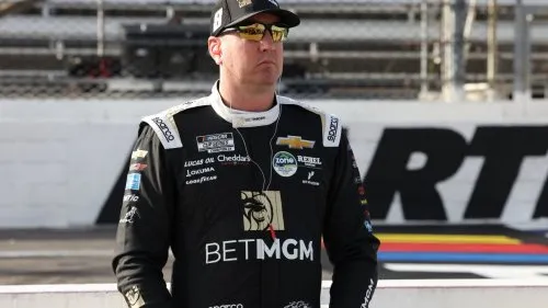 Kyle Busch'ın Ölüm Nedeni Tüm Yarış Dünyasını Yasa Boğdu: Önleyici Tedbirler Göz Ardı Edildi Mi?