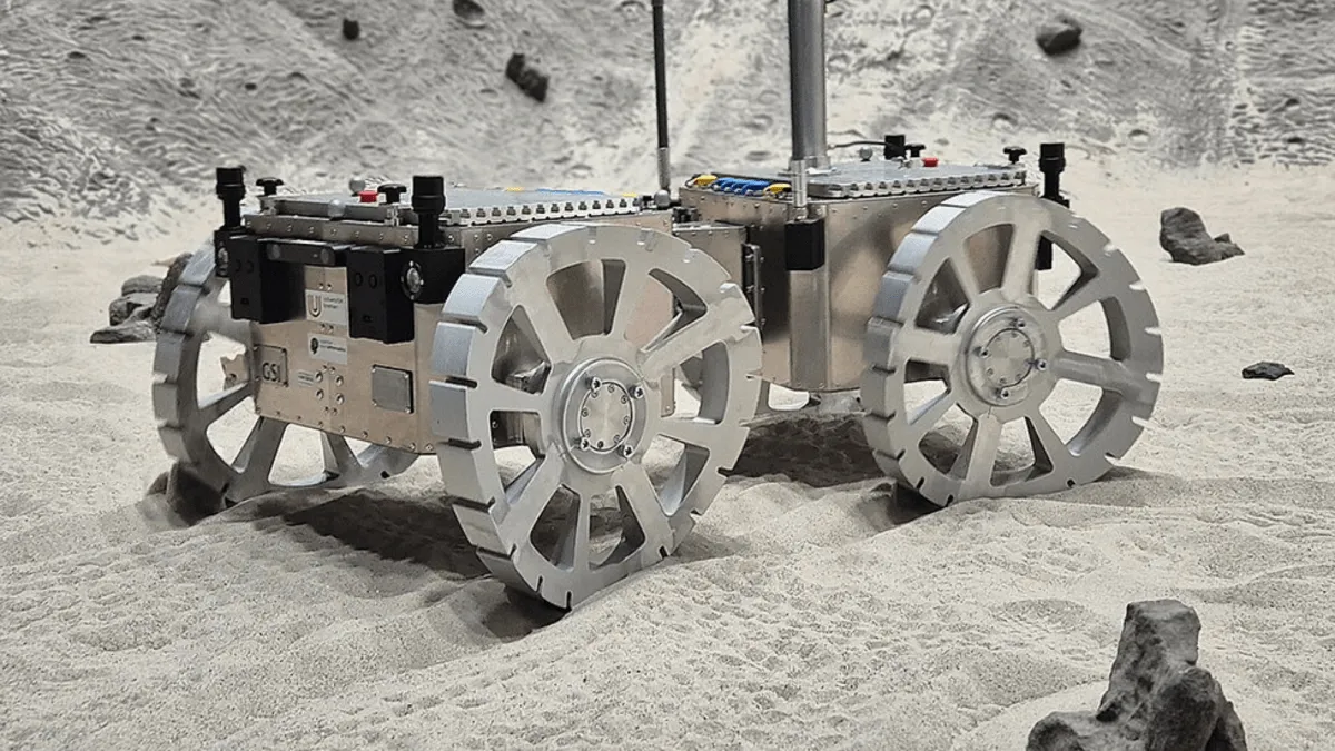 Sandfish-Inspired Rover Mimics Lizard's 'Swimming' Motion for Martian Terrain