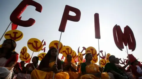 Hindistan Komünizminin Dönüşümü: İktidardan Marjinalleşmeye Yolculuk