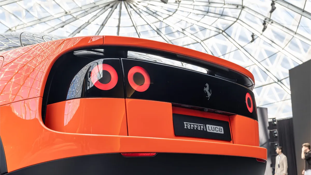 Ferrari Luce: Elektrikli Dönemin Kapılarını Aralayan Yenilikçi Model