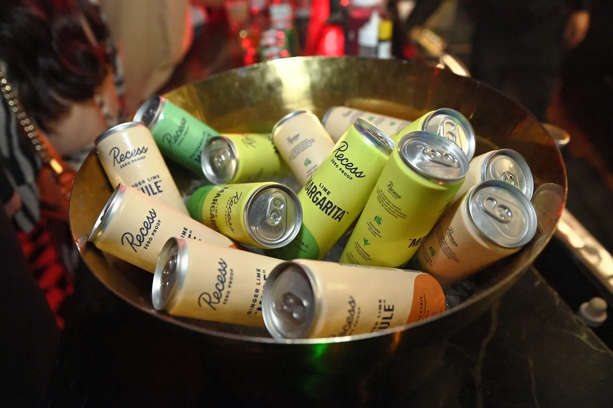 Fonksiyonel Mocktail'lerin İçeriği: Adaptogenler, Nootropikler ve Botanikler Ne Anlama Geliyor?