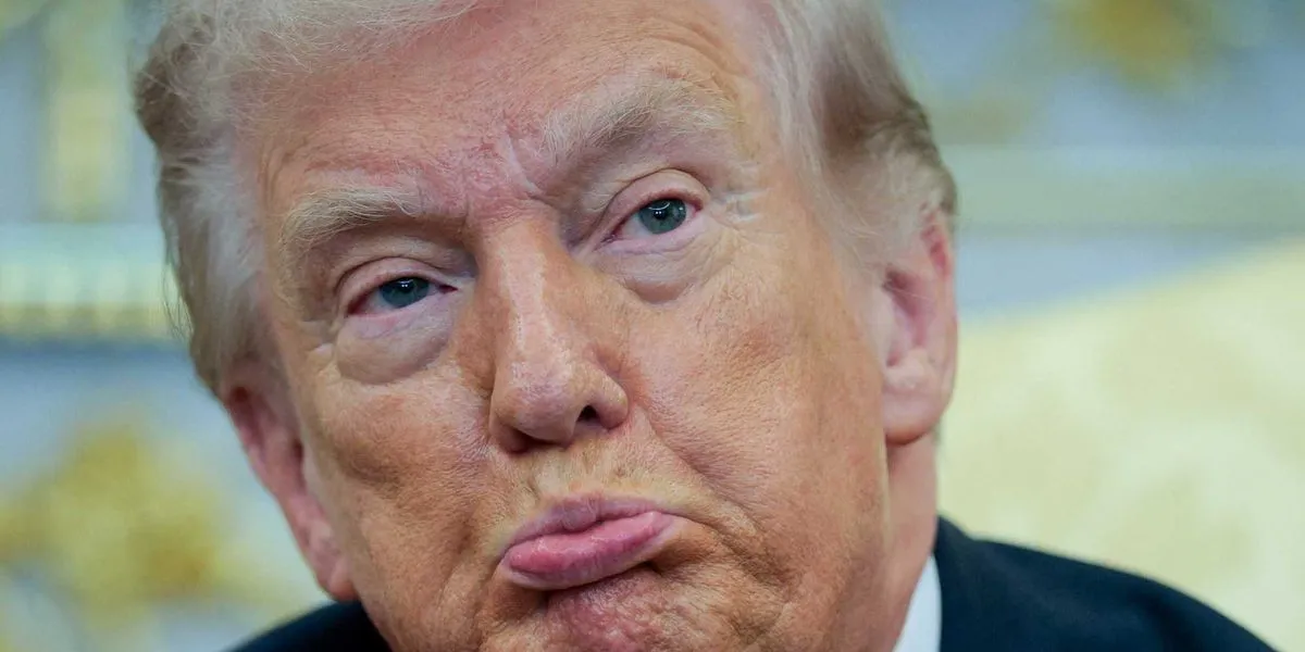 Comey Davası Savcısı Çekildi: Sosyal Medya Trump'ı Tiye Aldı