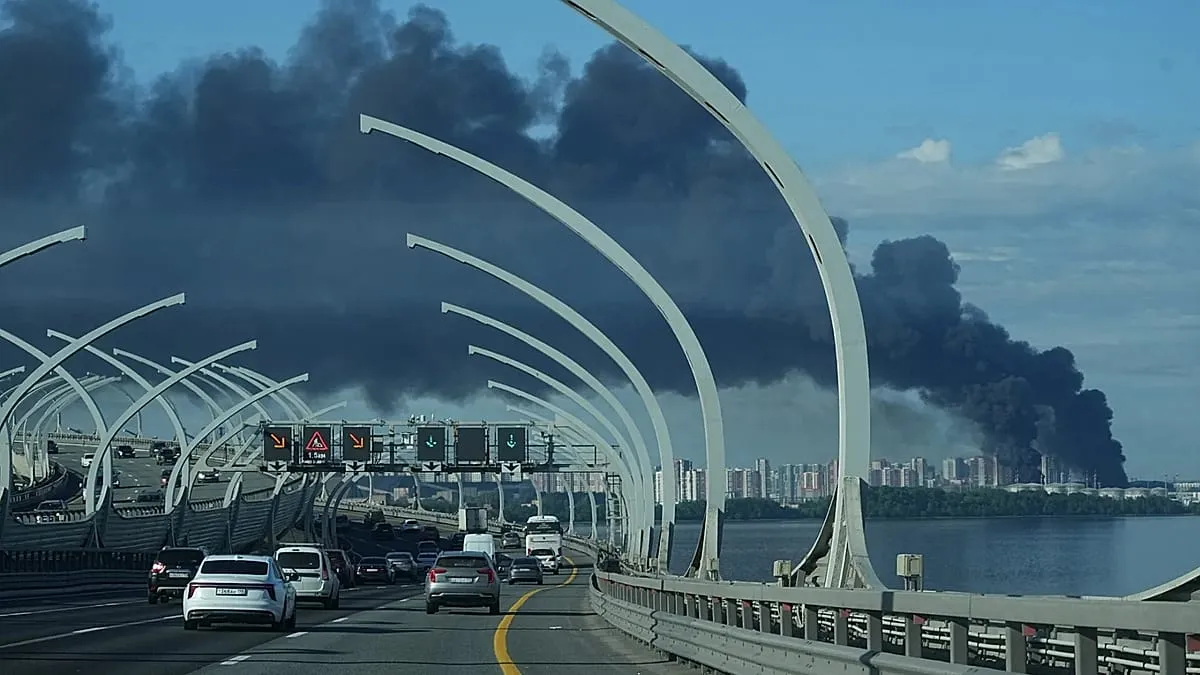 Ukraine Strikes St. Petersburg Amidst Russian Economic Forum, Escalating Tensions