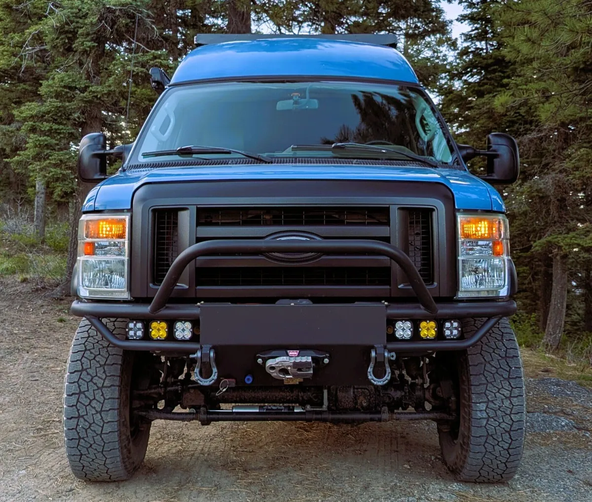 Efsanevi Ford E-Serisi: Vanlife ve Off-Road Dünyasının Yeniden Doğuşu