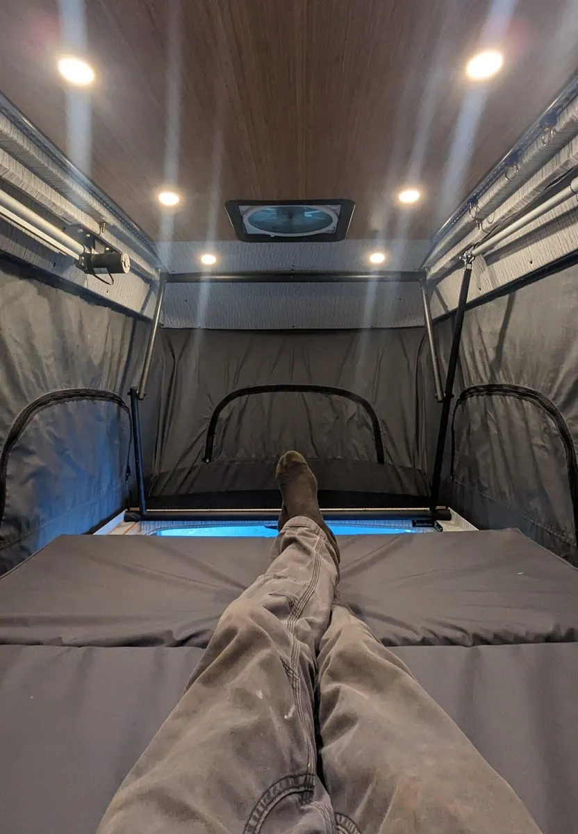 Efsanevi Ford E-Serisi: Vanlife ve Off-Road Dünyasının Yeniden Doğuşu