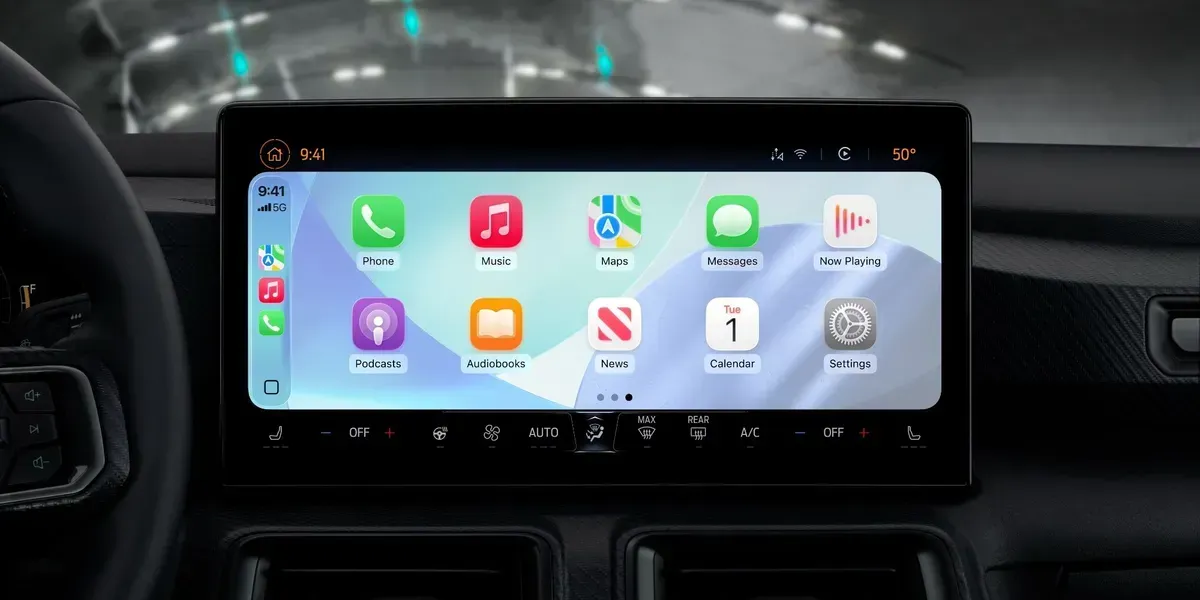 iOS 26 ile CarPlay Deneyimi Dönüşüyor: Akıllı Ekran Zoomu Geldi