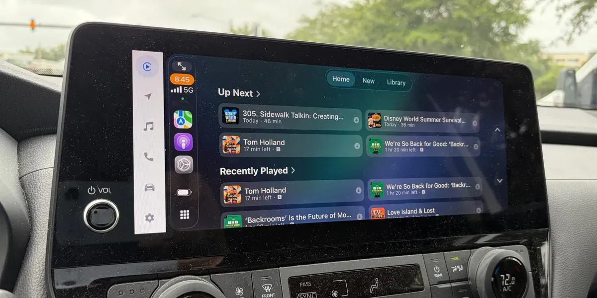 iOS 26 ile CarPlay Deneyimi Dönüşüyor: Akıllı Ekran Zoomu Geldi