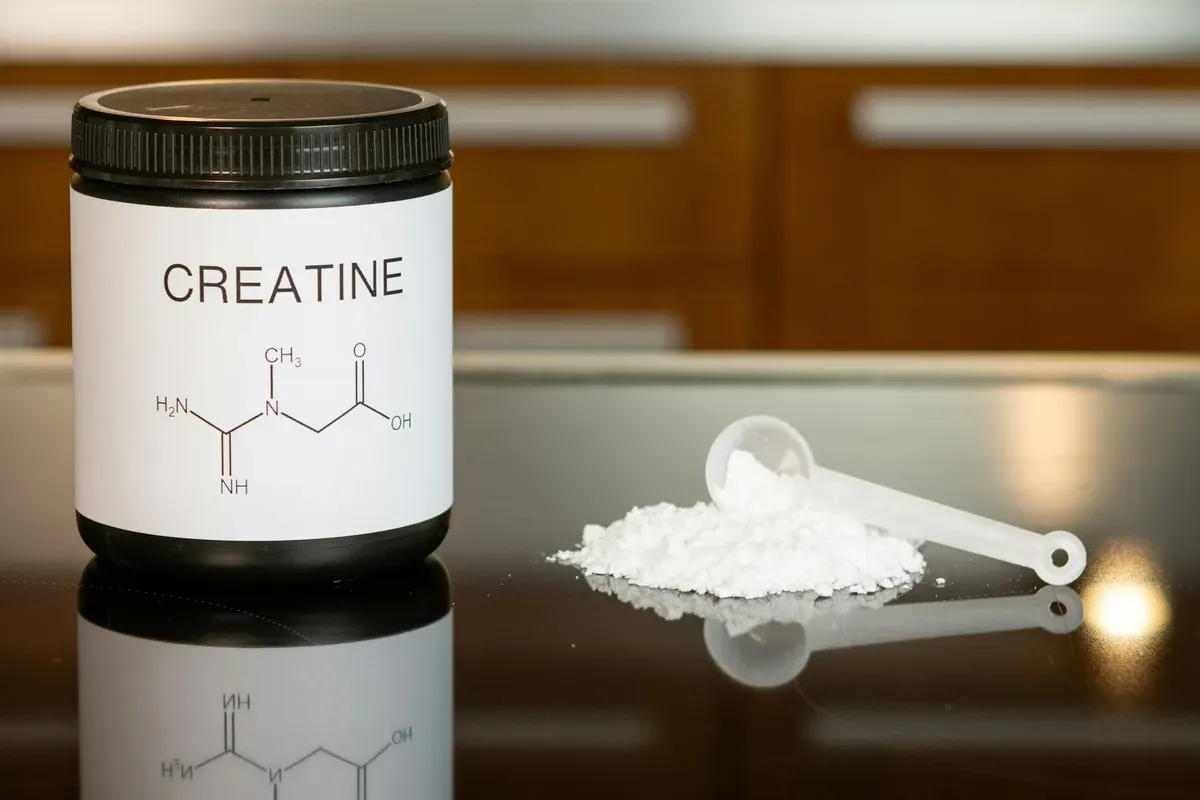 Kreatin Monohidrat Dozajı: Günlük Ne Kadar Alınmalı?