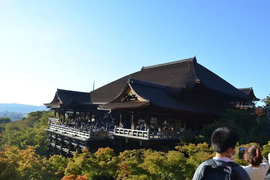 Japonya'da Yükselen Göçmen Karşıtlığı ve Çelişkili Demografik İhtiyaçlar