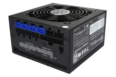 Resim SilverStone ST70F-TI 700W güç