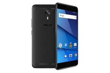 Karşılaştırma Blu Vivo 8 {request()->input('language_config')['common']['with']} ZTE Vital N9810