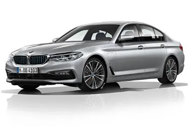Karşılaştırma Bmw 530E 2019 {request()->input('language_config')['common']['with']} Hyundai Sonata Lf 2018 Hybrid Gls