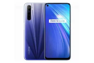 Karşılaştırma Oppo Realme 6 {request()->input('language_config')['common']['with']} Tecno Pouvoir 2