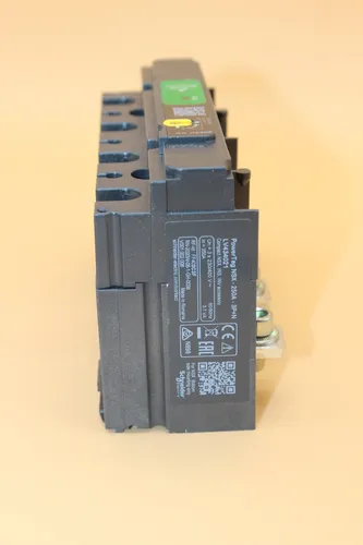 Resim Schneider Electric LV434021 Devresi Kesici Aksesuarı