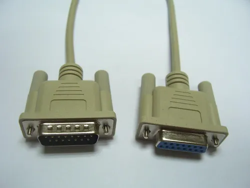 Karşılaştırma Microconnect MONGH10B VGA Kablosu İle Microconnect SCSE15GF2 VGA Kablosu
