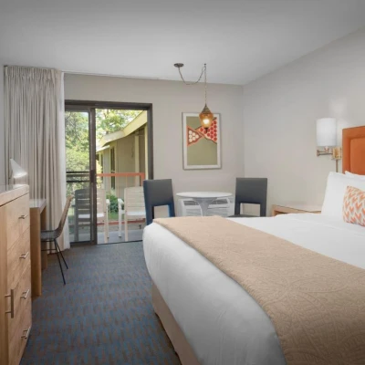 Thumbnail 2 of Ashland Hills Hotel & Suites
