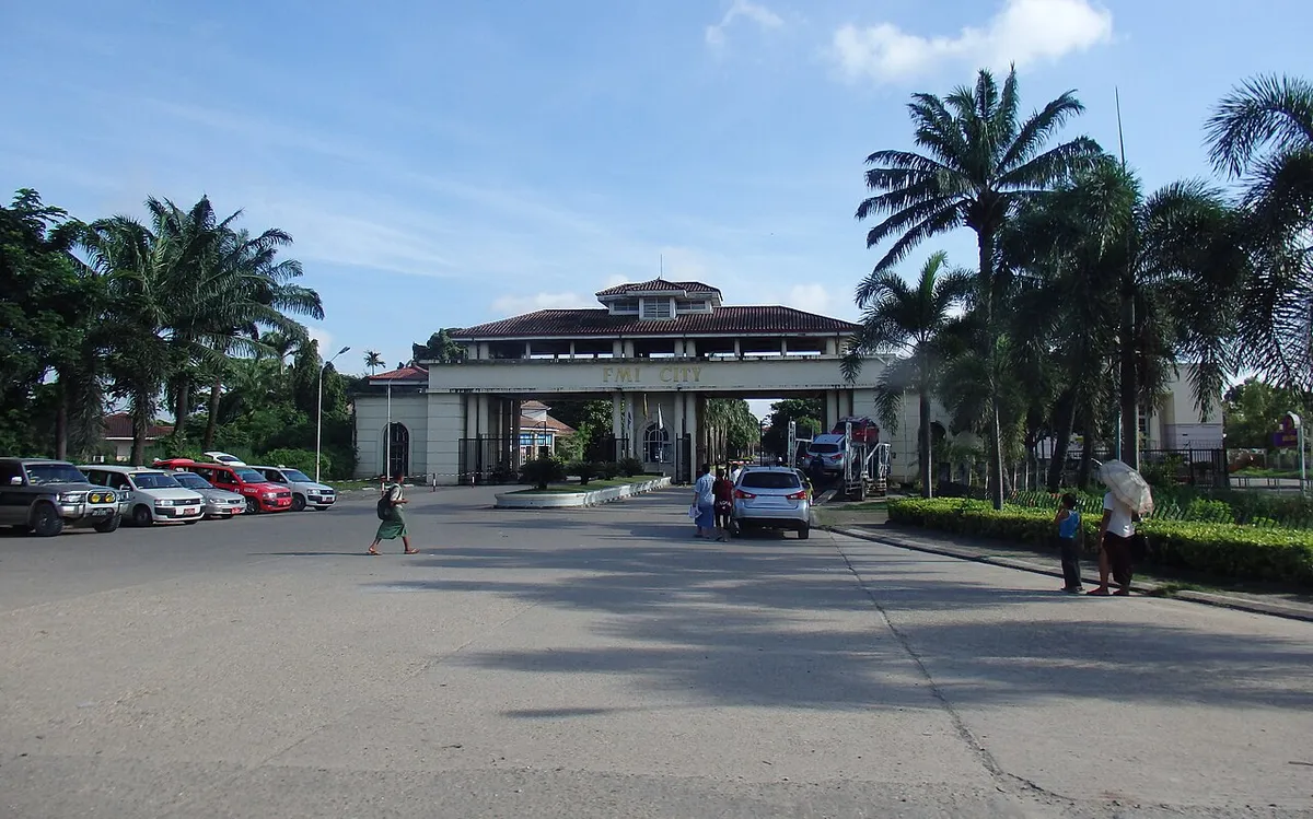Resim Hlaingthaya