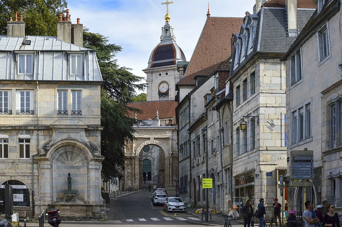 Resim Besançon